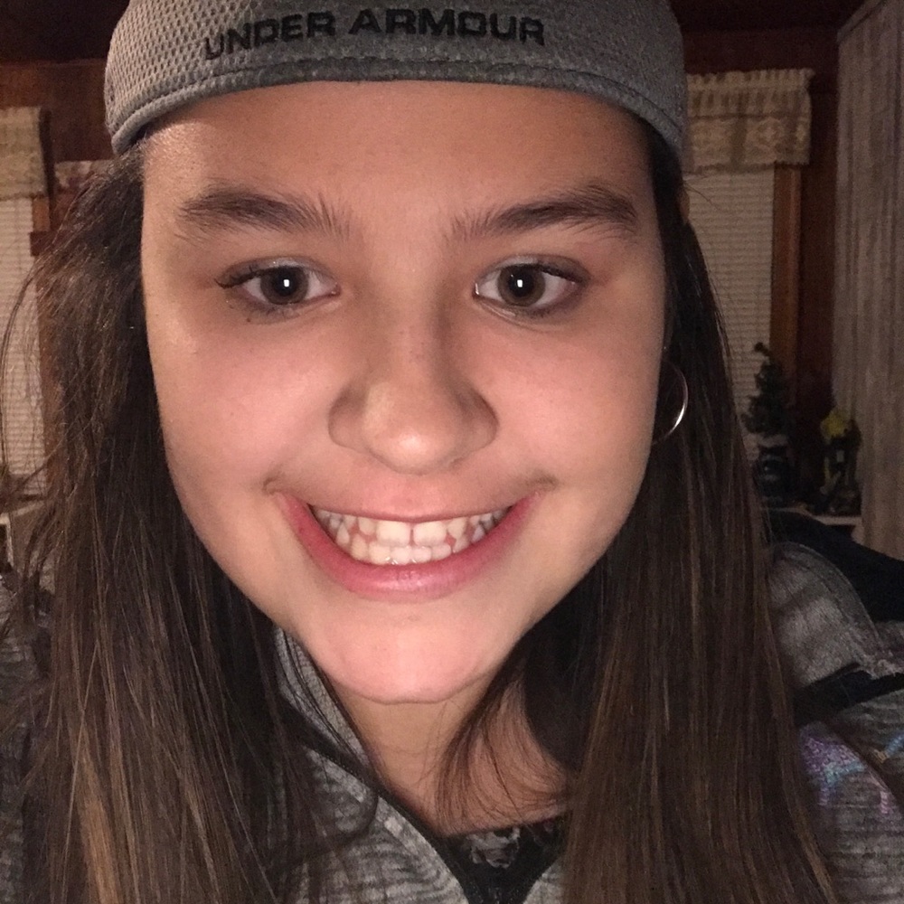 Meet your Posher, Emily